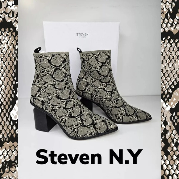 Steven By Steve Madden Sock Ankle Boots Cut Out Heel Sz 8 Pointed Toe Stylish - Picture 1 of 10
